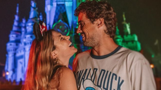 Stephanie Demner Guido Pella serán padres modelo embarazada