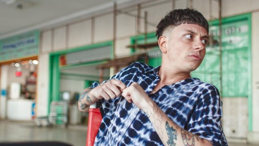 Quién es Paco Amoroso, el trapero de 25 años que vive un fogoso romance con Adriana Aguirre