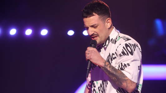 Marco cantó tema Tiago PZK movilizó jurado