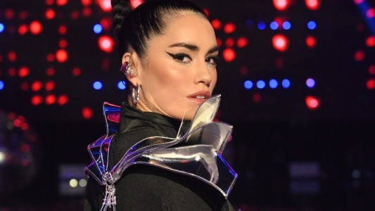 Lali canto como tu team