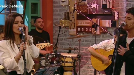 ¡Ángela Navarro y Yhosva juntos en La Peña!