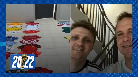 Llevaron camisetas argentinas y las cambiaron por las de todas las selecciones del Mundial