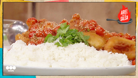 Receta Filet de pescado frito con papas fritas y salsa de tomate agridulce