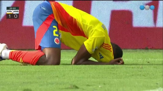 Gol de Yerson Mosquera para el 1 a 0 de Colombia vs. Argentina