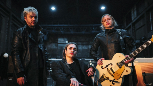 Airbag lanzó "Irme Lejos", la última canción de su nuevo álbum