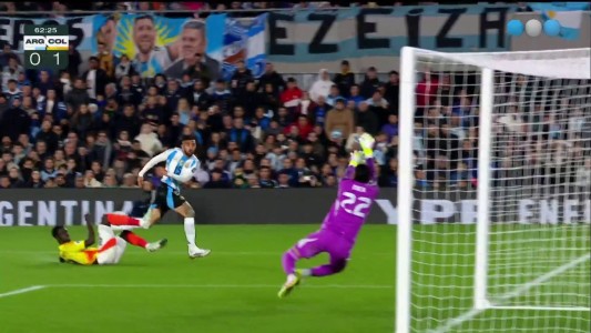 Nico González y Enzo Fernández casi tienen el empate - Argentina vs. Colombia - Eliminatorias 2026
