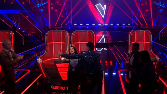 Luck Ra sacó a bailar a la morocha y metió cuartetazo con Lali