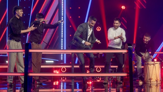 Nico Occhiato aprendió a zapatear con unos participantes del Team Soledad