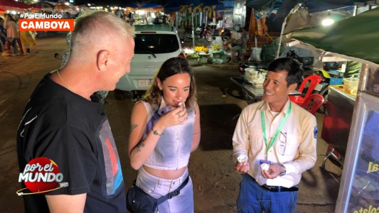 "Date el gusto": Flor Jazmín Peña se animó a probar comida típica de Camboya