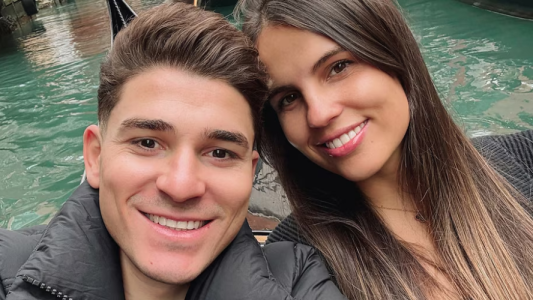 julian alvarez anuncio el nombre de su bebe