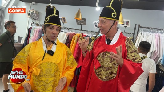 Marley y Robertito Funes se vistieron con el traje tradicional de Corea