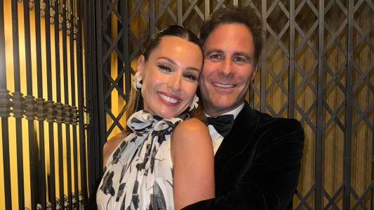 Pampita deslumbró en el Teatro Colón con Martín Pepa y un look soñado