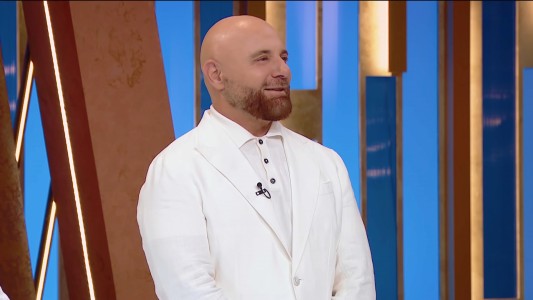 "Excelente clima laboral": las chicanas por el look total white en Masterchef Celebrity