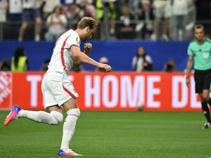Inglaterra venció a Croacia 4 a 2 en un partido lleno de emociones