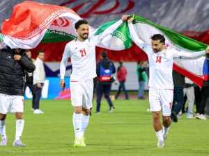 El jefe de la federación iraní aseguró que La FIFA es responsable del respeto a la bandera de Irán