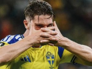 Debut arrollador de Suecia: goleó a Túnez y quedó como líder del Grupo F