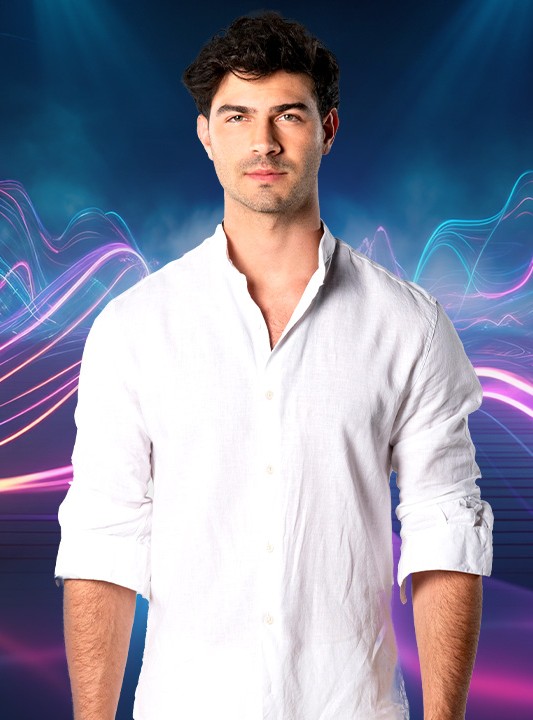 Nicolás